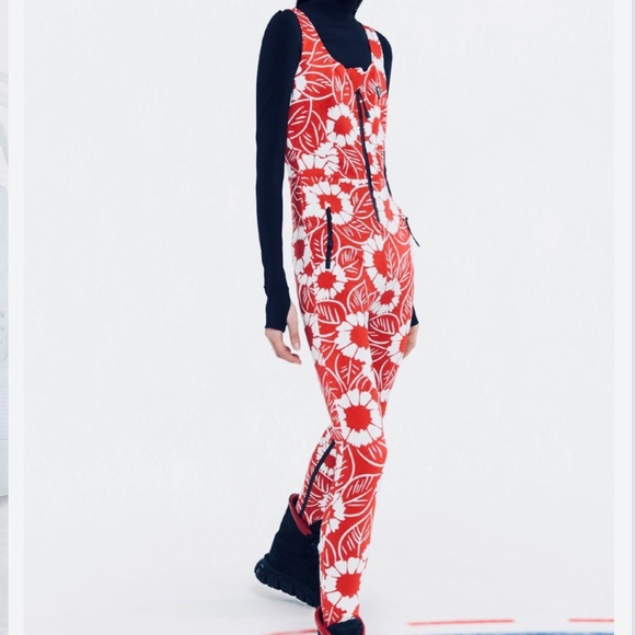 Prada on Ice Sport Suit Water Ski Snow Board - Picture 13 of 14